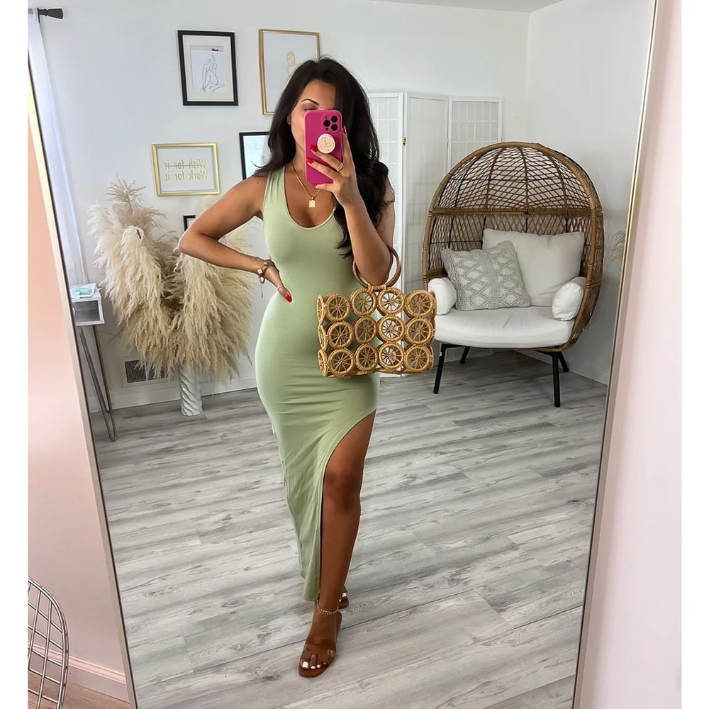 MIDI Dress Size Large